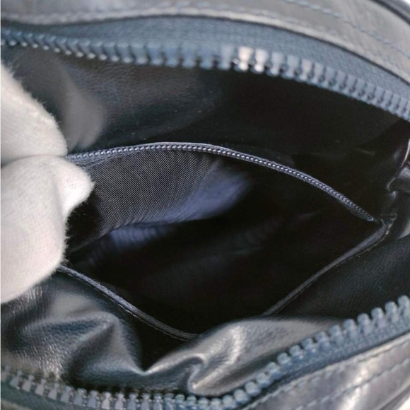 Celine Crossbody in good Condition!! - Picture 4 of 16